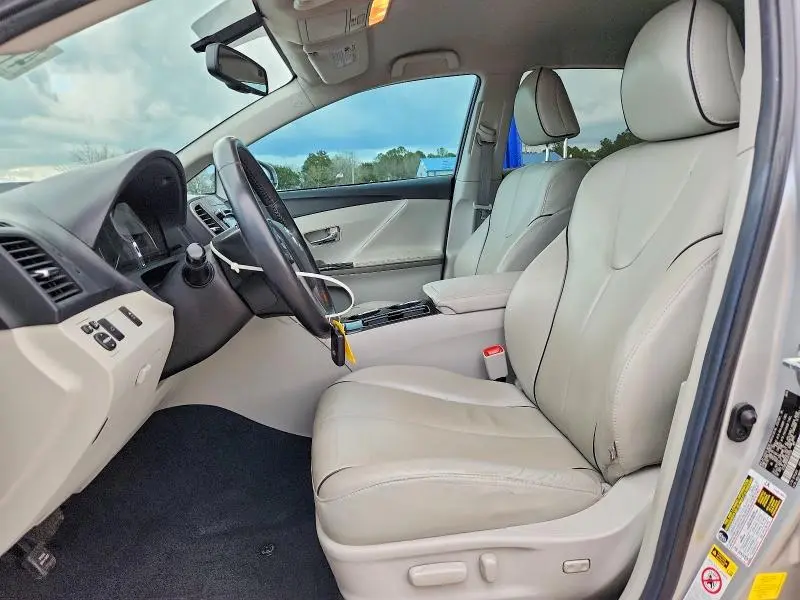 2014 TOYOTA VENZA XLE  