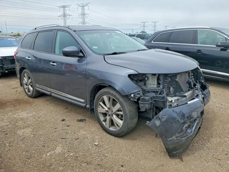 2014 NISSAN PATHFINDER S  