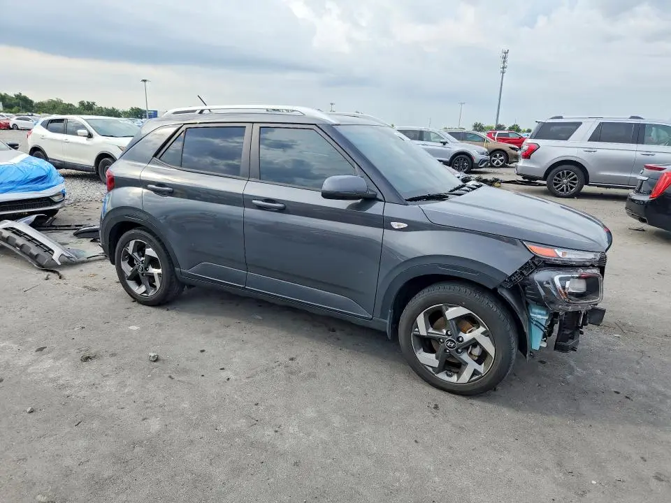 2023 HYUNDAI VENUE SEL  