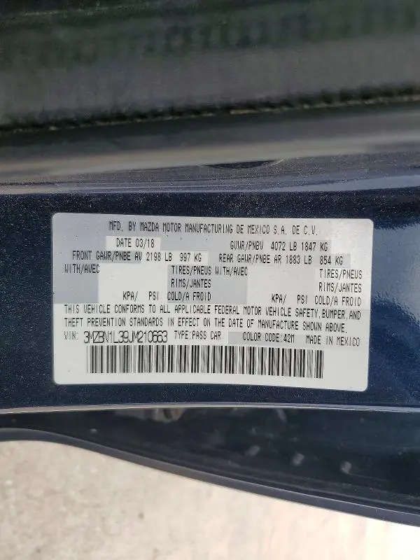 2018 MAZDA 3 TOURING  