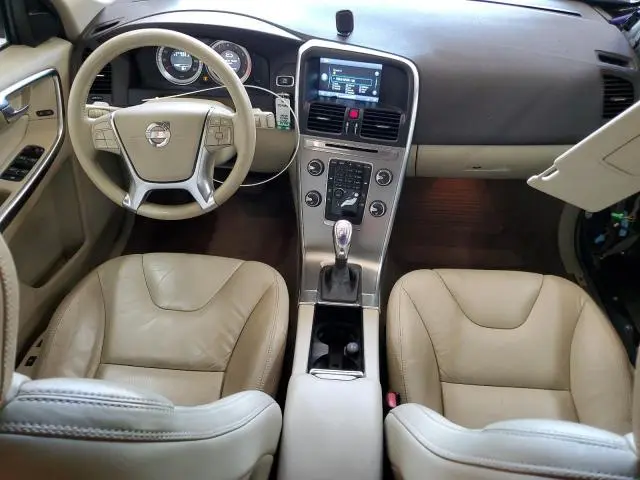 2013 VOLVO XC60 T6  