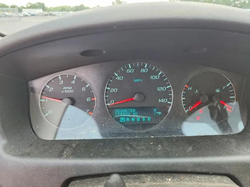 2010 CHEVROLET IMPALA LT  
