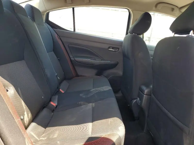 2024 NISSAN VERSA SR  