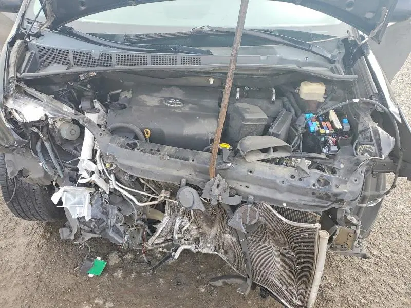 2016 TOYOTA SIENNA SE 8-PASSENGER  