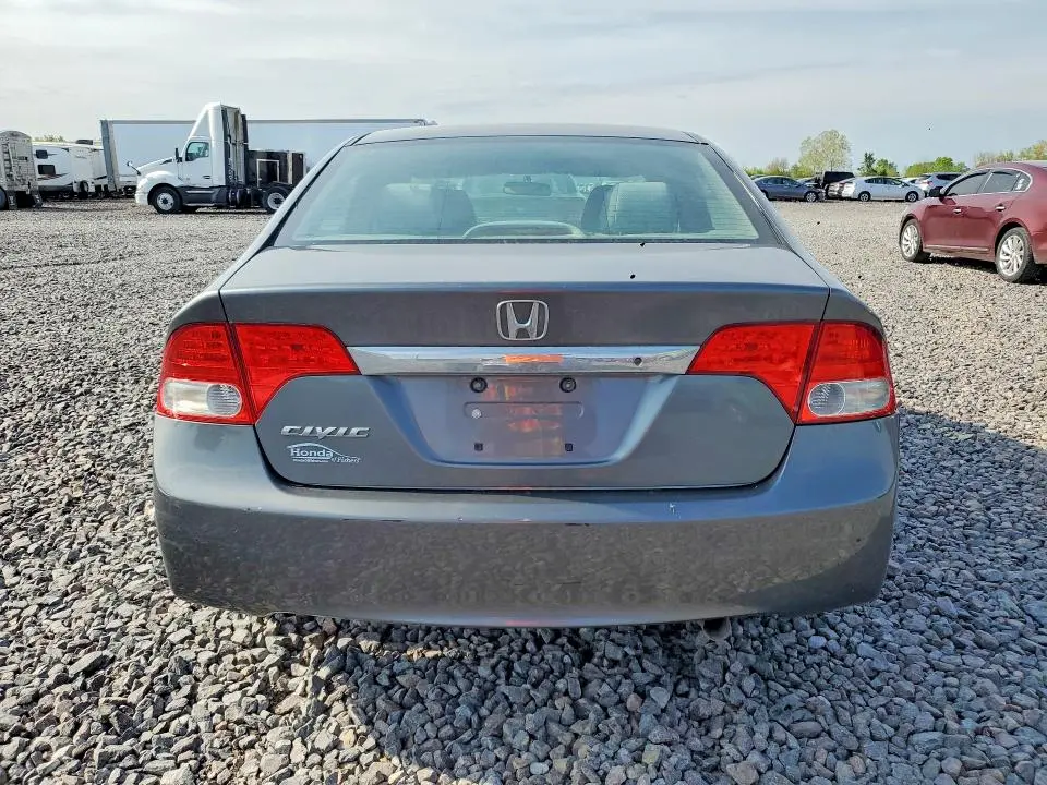 2011 HONDA CIVIC LX  