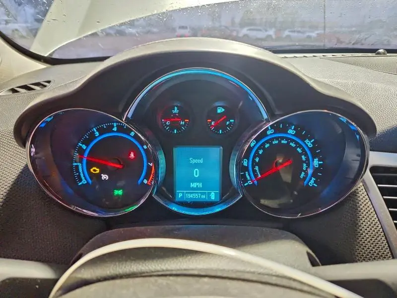 2012 CHEVROLET CRUZE LT  