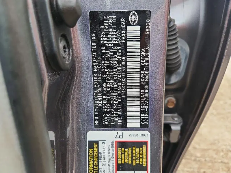 2014 TOYOTA CAMRY XLE V6  
