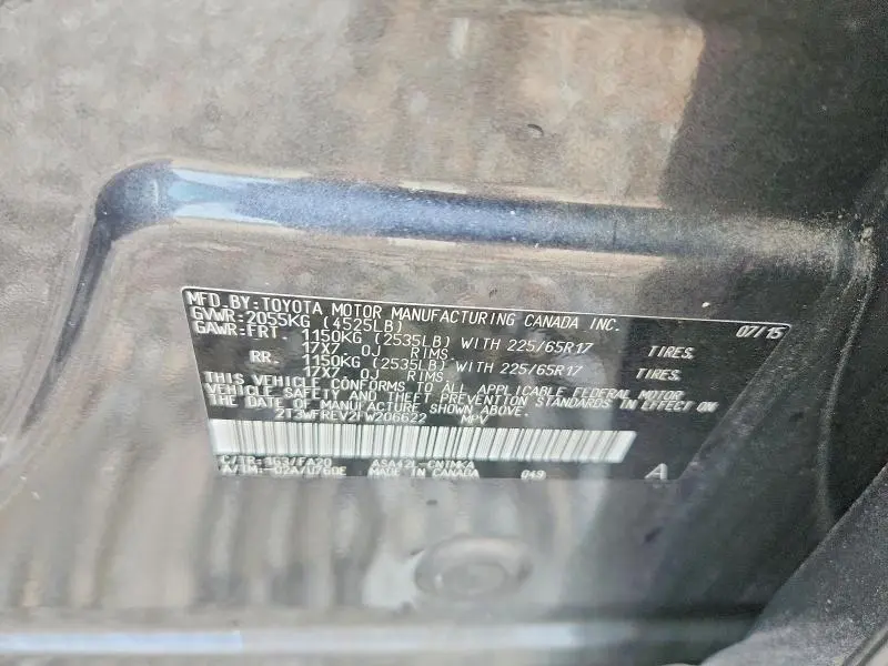 2015 TOYOTA RAV4 XLE  