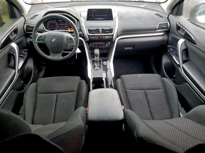 2019 MITSUBISHI ECLIPSE CROSS LE  