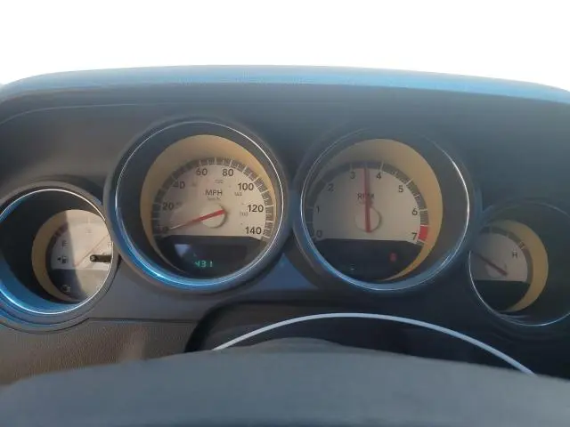 2010 DODGE CHALLENGER SE  