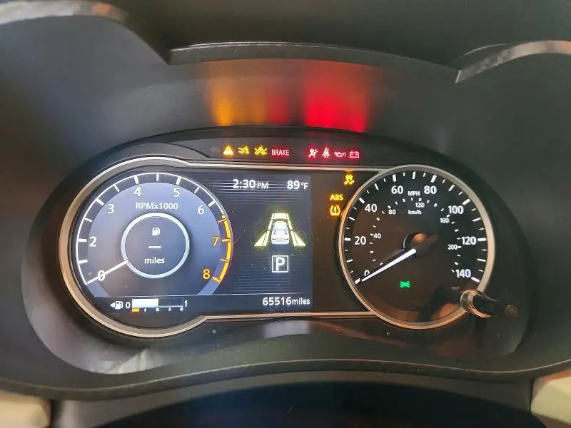 2021 NISSAN VERSA SV  