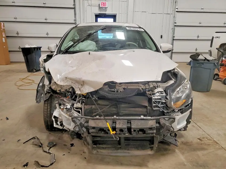 2012 FORD FOCUS TITANIUM  