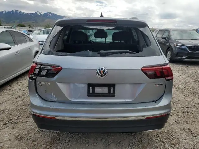 2020 VOLKSWAGEN TIGUAN SE  