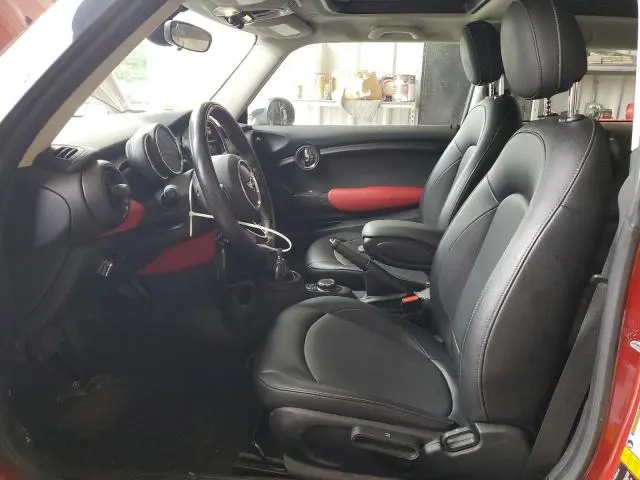 2017 MINI COOPER   