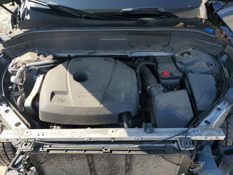 2018 VOLVO XC90 T6  