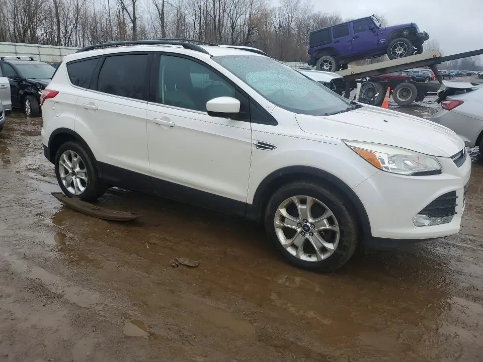 2013 FORD ESCAPE SE  