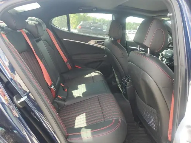 2023 GENESIS G70 BASE  