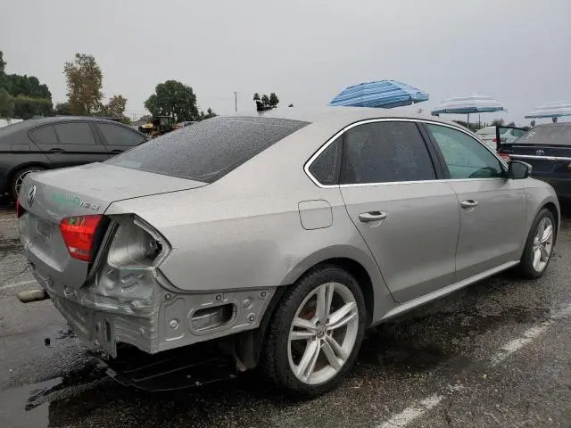 2014 VOLKSWAGEN PASSAT SE  