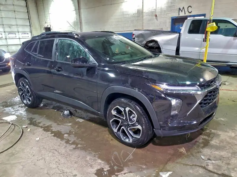 2025 CHEVROLET TRAX 2RS  