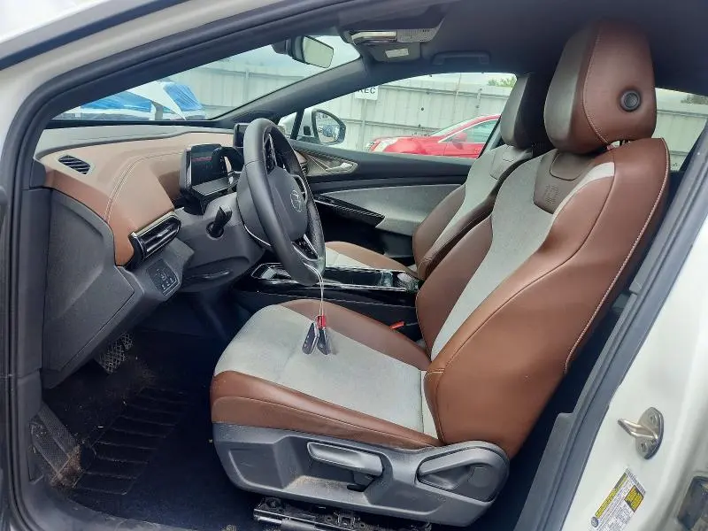 2023 VOLKSWAGEN ID.4 PRO  
