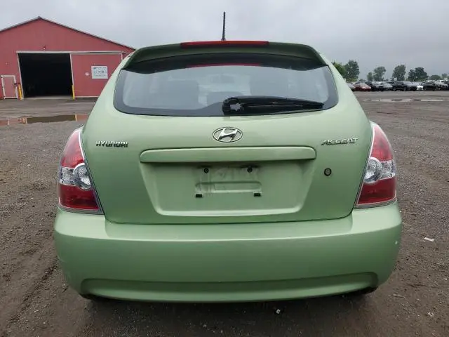 2010 HYUNDAI ACCENT SE  