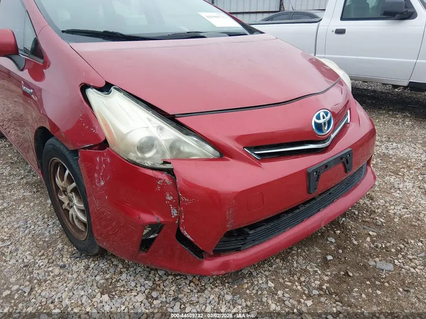 2012 TOYOTA PRIUS V TWO