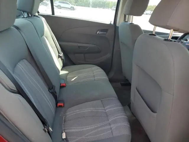 2019 CHEVROLET SONIC LT  