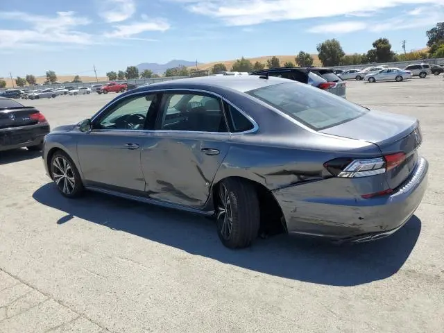 2022 VOLKSWAGEN PASSAT SE  