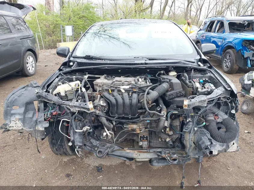 2013 TOYOTA COROLLA S