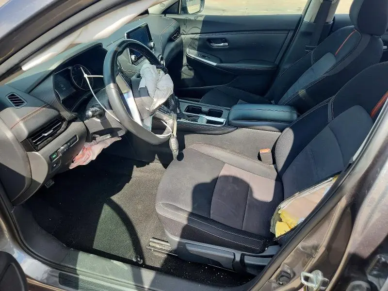 2021 NISSAN SENTRA SR  