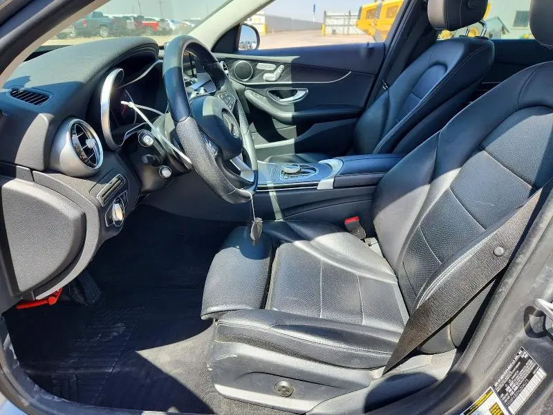2017 MERCEDES-BENZ C 300  