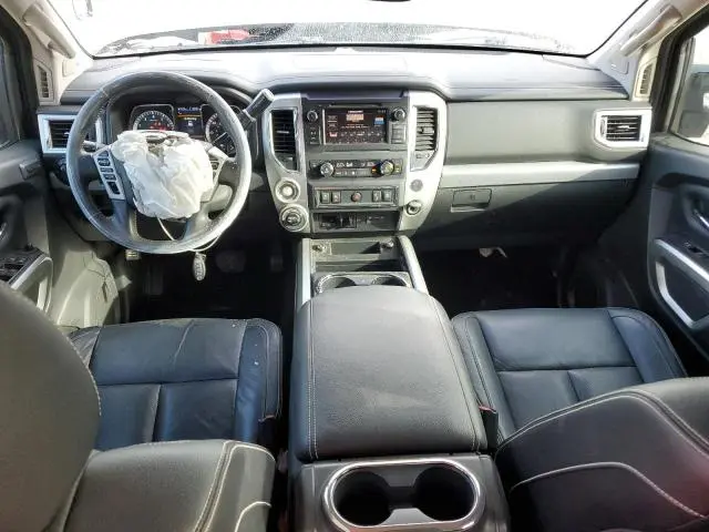 2019 NISSAN TITAN SV  