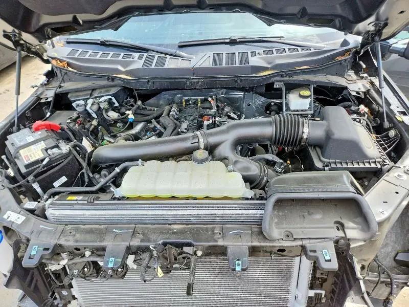 2024 FORD F150 XLT  