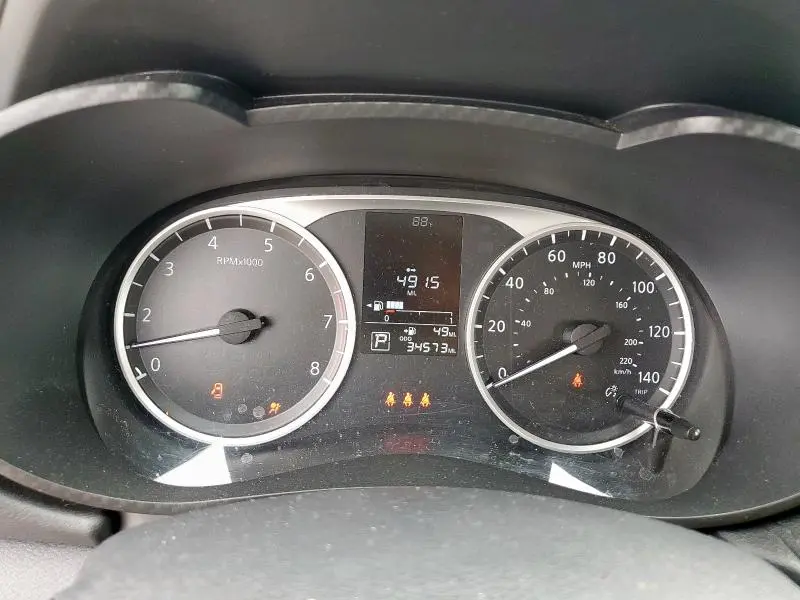2024 NISSAN VERSA S  