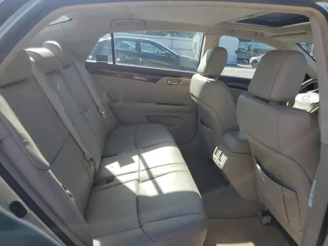 2010 TOYOTA AVALON XL  