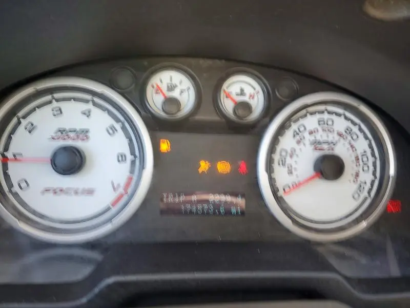 2010 FORD FOCUS SEL  
