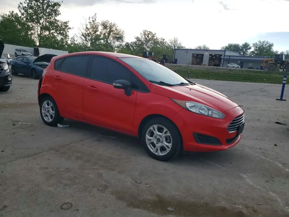 2015 FORD FIESTA SE  