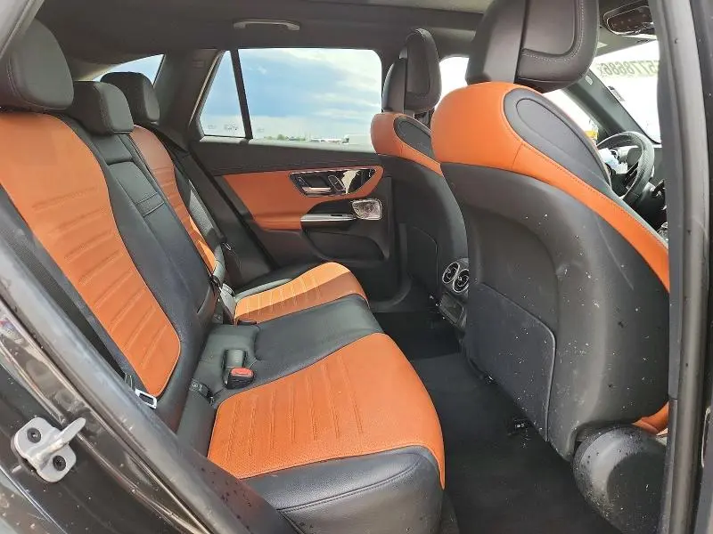 2023 MERCEDES-BENZ GLC 300 4MATIC  