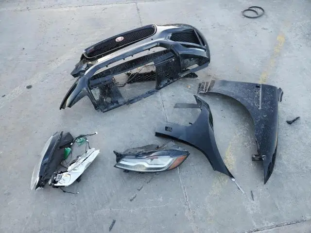 2018 JAGUAR F-PACE S  