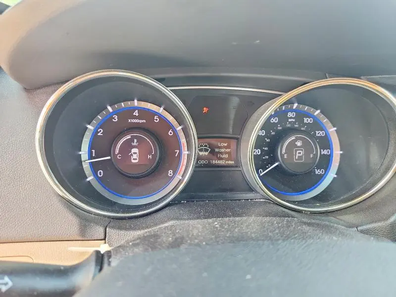 2011 HYUNDAI SONATA LIMITED  