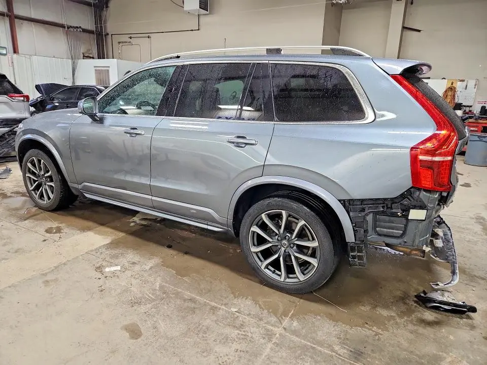 2018 VOLVO XC90 T6  
