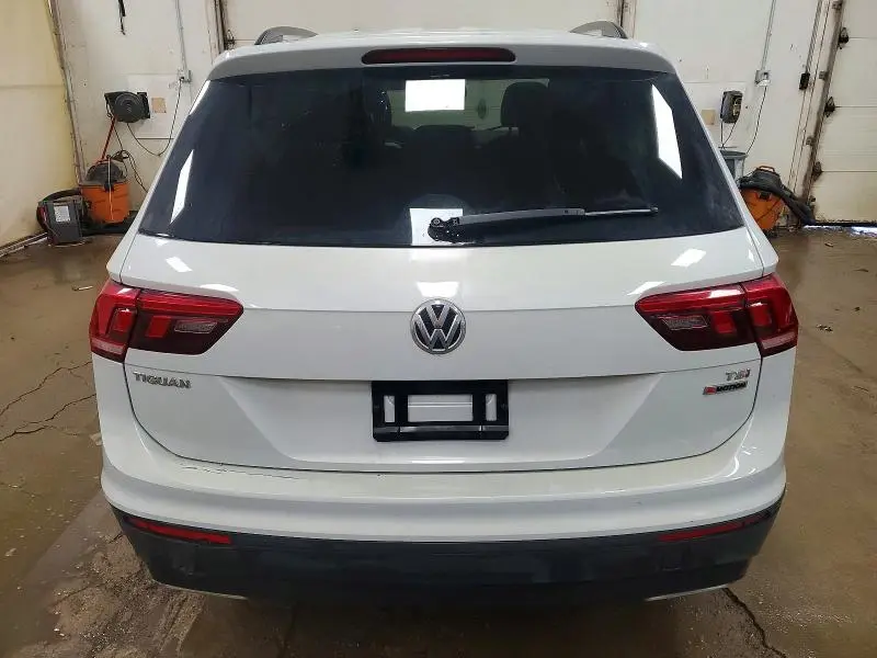 2018 VOLKSWAGEN TIGUAN S  