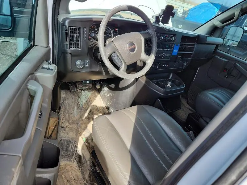 2024 GMC SAVANA G3500 CARGO * R & D * PRI FLEET *