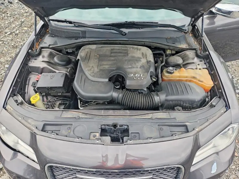 2016 CHRYSLER 300C   