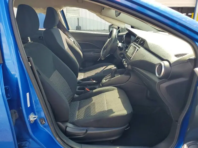 2024 NISSAN VERSA S  