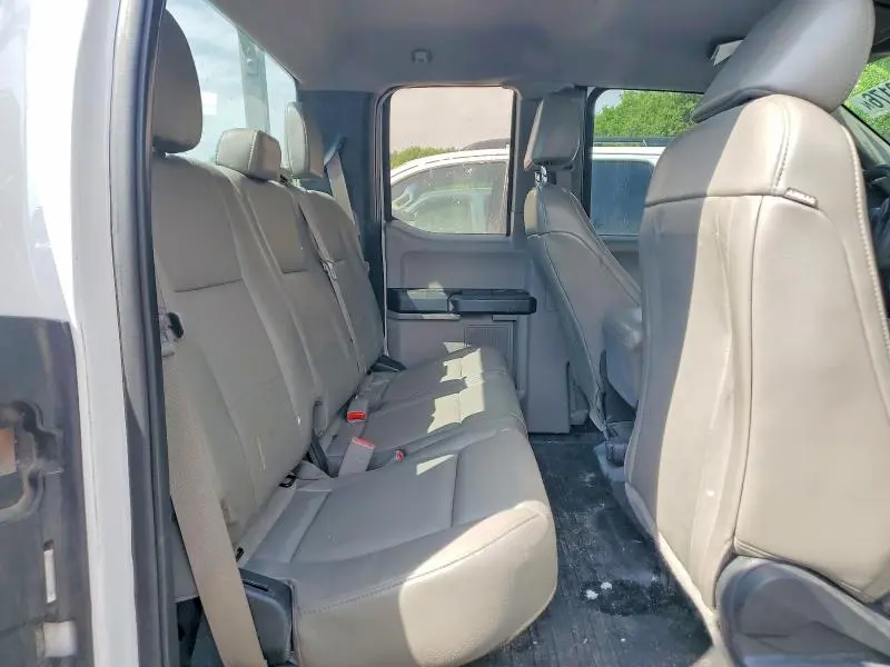 2017 FORD F150 SUPER CAB  