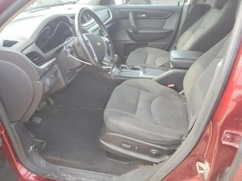 2017 CHEVROLET TRAVERSE LT  