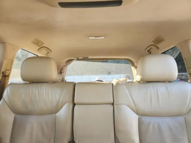 2011 LEXUS LX 570  