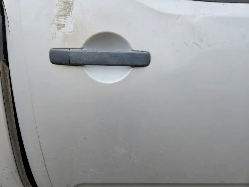 2013 NISSAN FRONTIER S  