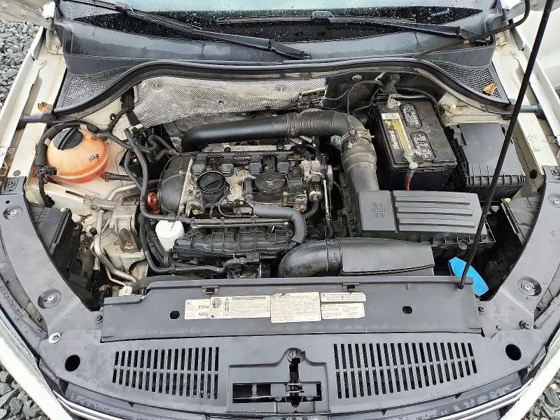 2012 VOLKSWAGEN TIGUAN S  